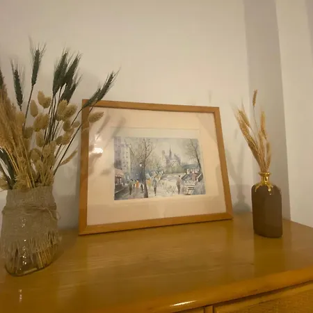 Vivienda Centrica Con Salida Directa A Las Playas *